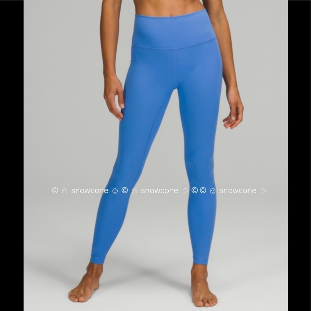 Lululemon Align High-Rise Pant 25”
BLUE NILE Size 4